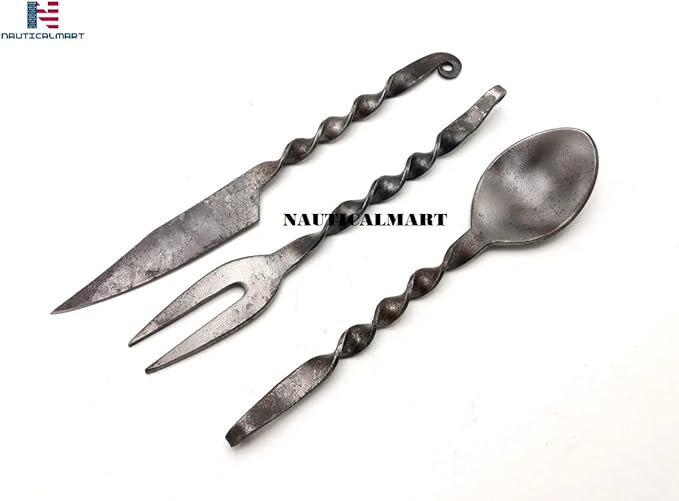 Medieval Five Piece Cutlery Set Hand Forged Dinning Cutlery Set (Design 4)