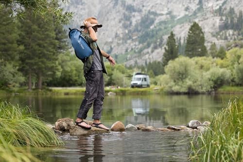 LifeStraw Peak Series - Large Capacity Gravity Water Filtration System - 8L for Camping, RVing, Overlanding, Travel and Adventure, Dark Mountain Gray