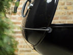 Weber Master-Touch Charcoal Grill, 22-Inch, Black – Premium Outdoor BBQ Grill with Tuck-Away Lid Holder & One‑Touch™ Cleaning System, Porcelain‑Enameled Kettle