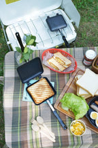 Yoshikawa SJ2408 Hot Sand Maker, For Gas Fire, Crispy, Single Fluorine Processed, Tanned Grill, Total Width 5.9 x Length 13.8 x Height 1.3 inches (15 x 35 x 3.2 cm), Black, Outdoor Camping