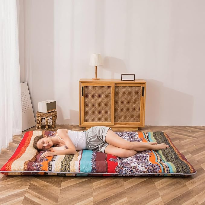 MAXYOYO Bohemian Retro Floor Mattress Vintage Floral Japanese Futon Mattress Roll Up Thicken Sleeping Bed Portable Camping Mattress Floor Lounger Couch Bed Pad, Twin Size