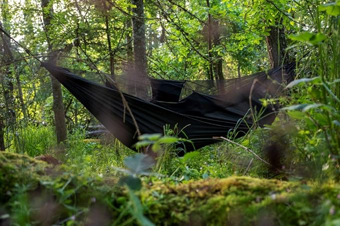 OneTigris KOMPOUND Camping Hammock with Net, Lightweight Portable Hammock with Warm Internal Cover & Tree Friendly Straps for Backpacking, Camping, Hiking, Travel, Beach, Backyard Od Green