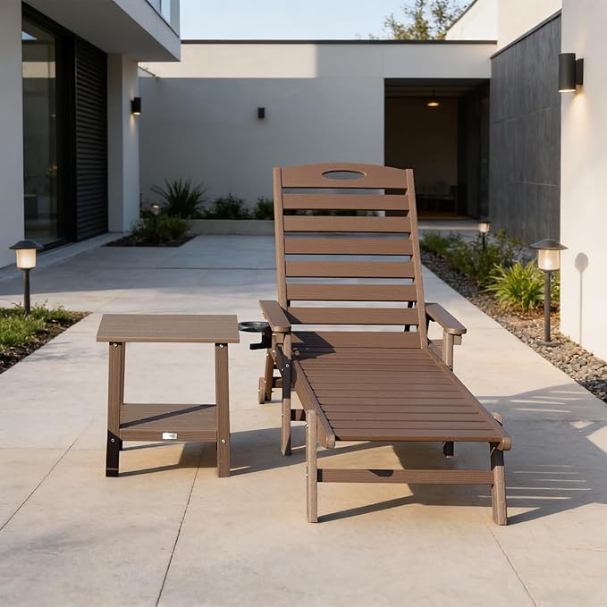 Domi Outdoor Chaise Lounge Chair with Table, HDPE Outdoor Lounge Chair with Reclining Backrest, Patio Chaise Lounger for Poolside, Outside Sunbathing Tanning, Brown