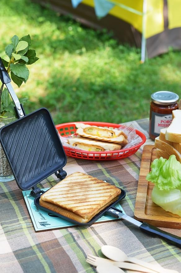Yoshikawa SJ2408 Hot Sand Maker, For Gas Fire, Crispy, Single Fluorine Processed, Tanned Grill, Total Width 5.9 x Length 13.8 x Height 1.3 inches (15 x 35 x 3.2 cm), Black, Outdoor Camping