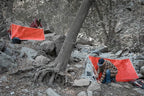 SE Emergency Outdoor Tube Tent with Steel Tent Pegs - ET3683