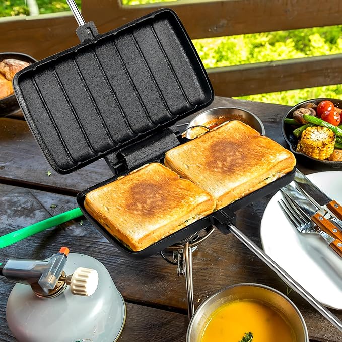 Double Pie Irons for Camping Cast Iron, Portable Mountain Campfire Pie Maker, Cast Iron Campfire Pudgy Maker, Sandwich Press for Camping