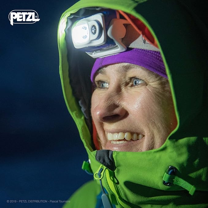 PETZL, Swift Rl Lamp Orange, Compact, Very Powerful and Rechargeable headlamp Featuring Reactive Lighting® Technology. 900 lumens.