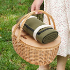 ZORMY 15" Cooler Picnic Basket with Blanket, Wooden Split Lid Picnic Basket, Vintage-Style Wicker Picnic Hamper with Folding Woven Handle for Picnic, Camping