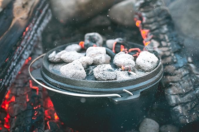 Stansport Pre-Seasoned Cast Iron Dutch Oven