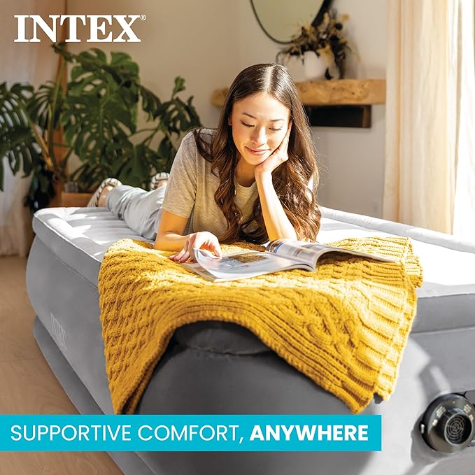Intex Dura-Beam Deluxe Comfort-Plush Elevated: Fiber-Tech – Queen Size – Built-in Electric Pump – 18in Bed Height – 600lb Weight Capacity