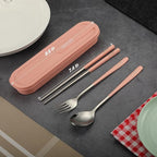 Travel cutlery set, 18/8 stainless steel cutlery, Reusable utensils set with case, Portable Silverware Lunch Box for Camping and Office (Pink)