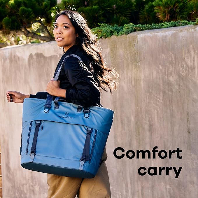 Hydro Flask Carryout Tote - Insulated Tote Bag - 30 L Capacity in Harbor Blue