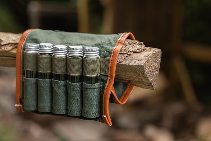 BLEEKER & RÖWE Bushcraft Camping Spice Kit Portable with Glass Jars, Funnel and Carabiner Great for Backpack and Travel Glamping Camping Gifts