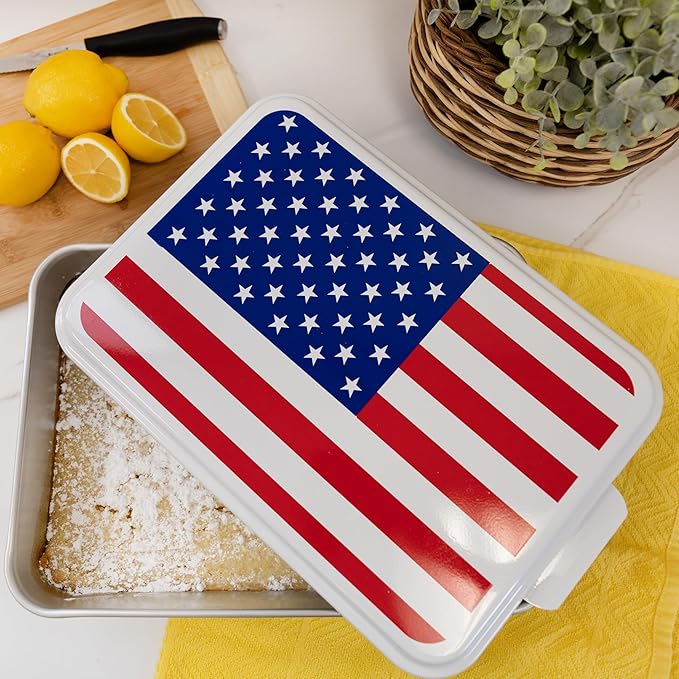 NESCO American Flag Cake Pan Bundle, USA Made, 2 Lids, Aluminum Baking Pan for Patriotic Holidays, Family Gatherings, Events, Roasting, Broiling, Camping, BBQs, and 4th of July Celebrations