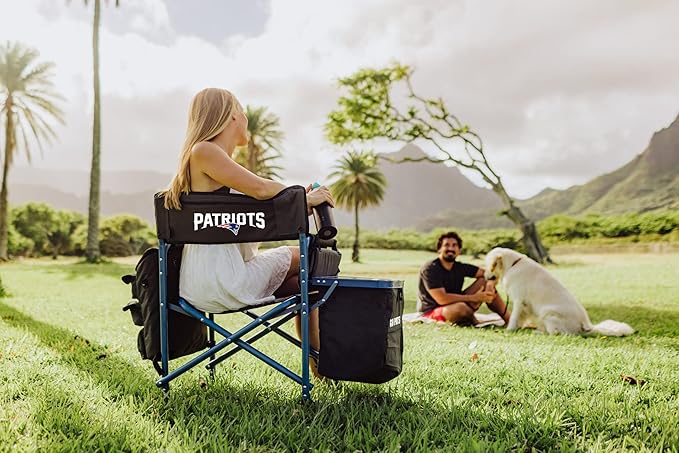 Picnic TIME NFL Unisex-Adult NFL Fusion Camping Chair with Side Table and Soft Cooler, Beach Chair for Adults, Lawn Chair