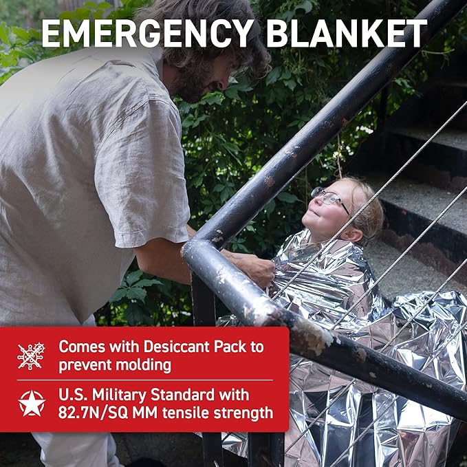 Earthquake Kit - 72 HRS Essential Emergency Survival Kit, Heavy Duty 72 Hour Bug Out Bag Survival Kit for Earthquake, Hurricane, Tsunami - Include Emergency First Aid Kit, Water, Food (Black 3P)