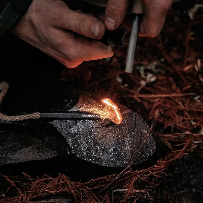 Überleben | FIREKIT Survival Fire Starter Kit – All-in-One Ferro Rod, Striker, Tinder Wick & Bellow - Waterproof Camping Essentials