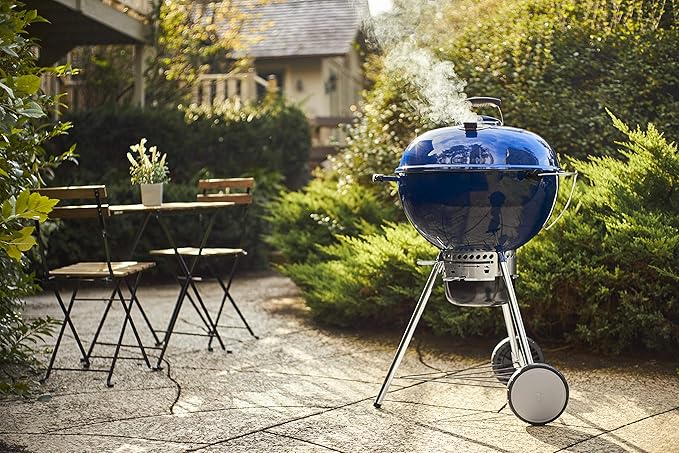 Weber Master-Touch Charcoal Grill, 22-Inch, Deep Ocean Blue – Premium Outdoor BBQ Grill with Tuck-Away Lid Holder & One‑Touch™ Cleaning System, Porcelain‑Enameled Kettle